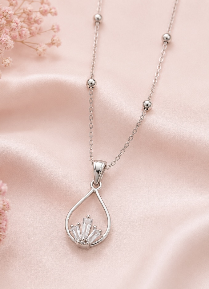The Teardrop Blossom Fashion Necklace