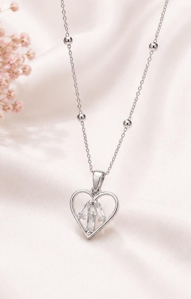 The Radiant Heart Fashion Necklace