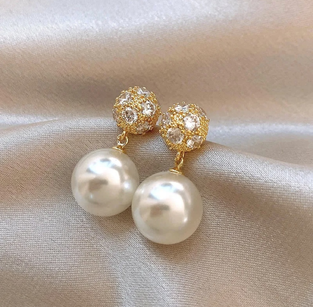 Premium Crystal Pearl Drop Earrings