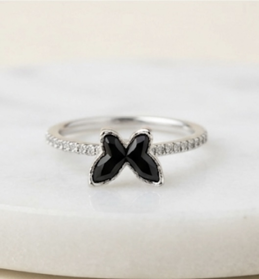 Enchanting Butterfly Fashion Ring
