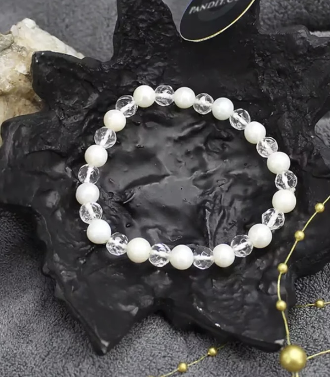 Imitation Pearl & Faceted Crystal Beaded Fashion Bracelet