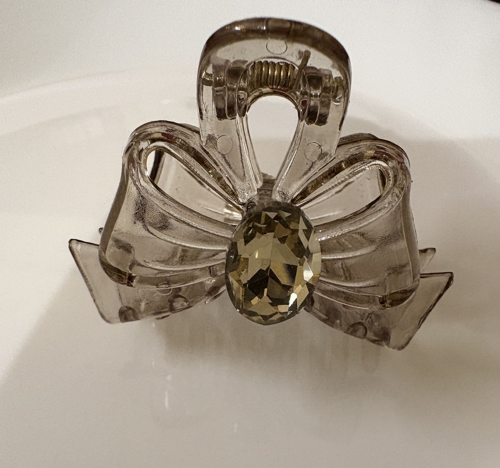 Elegant  light Translucent Brown Bow Claw Clip