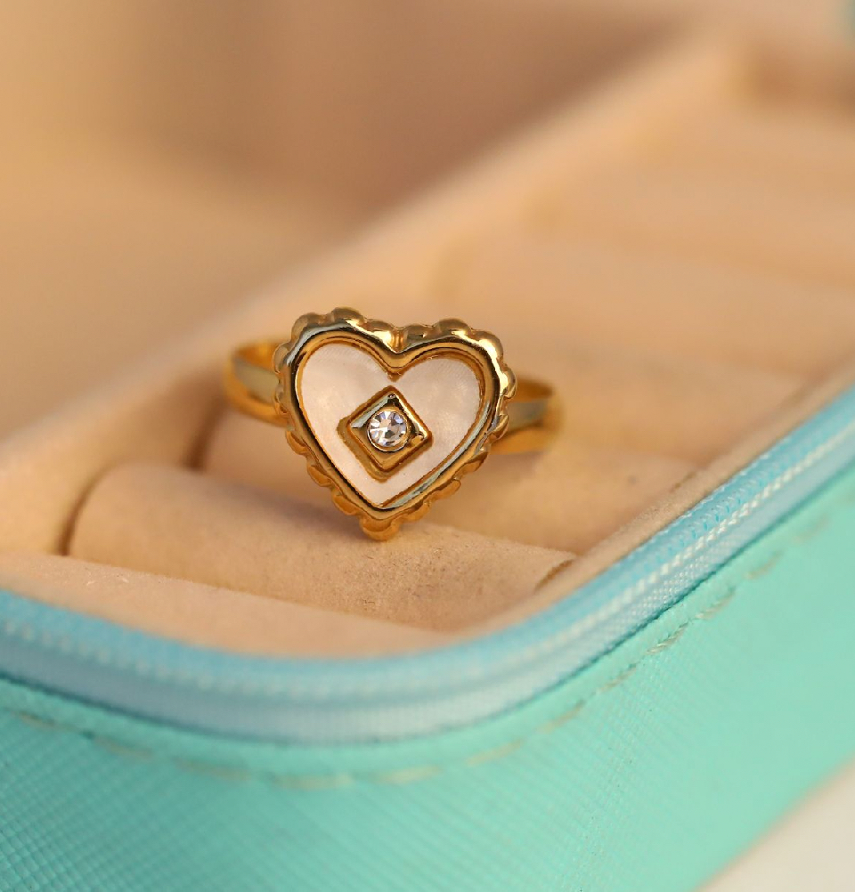 22K Gold-Plated White Heart Rings (Size 8)