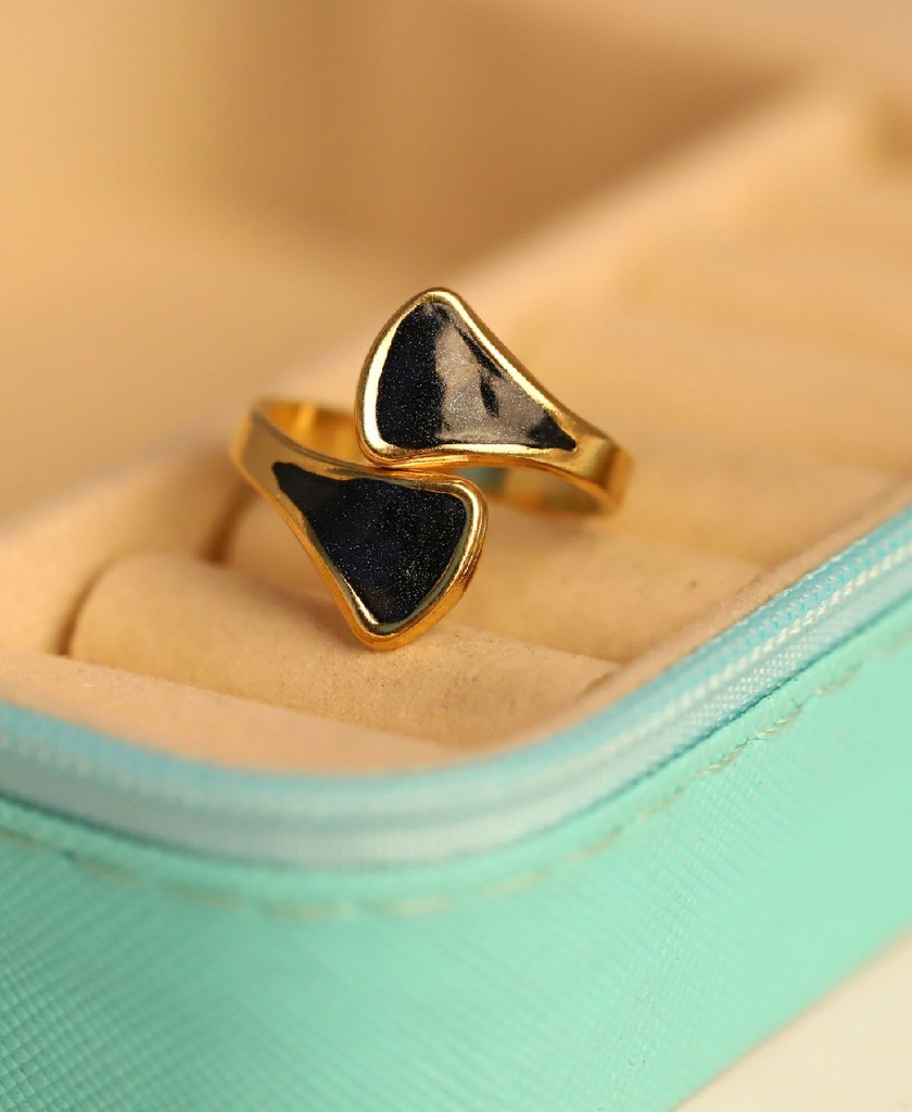 22K Gold-Plated Bypass Geometric Triangle Ring(Size 7)