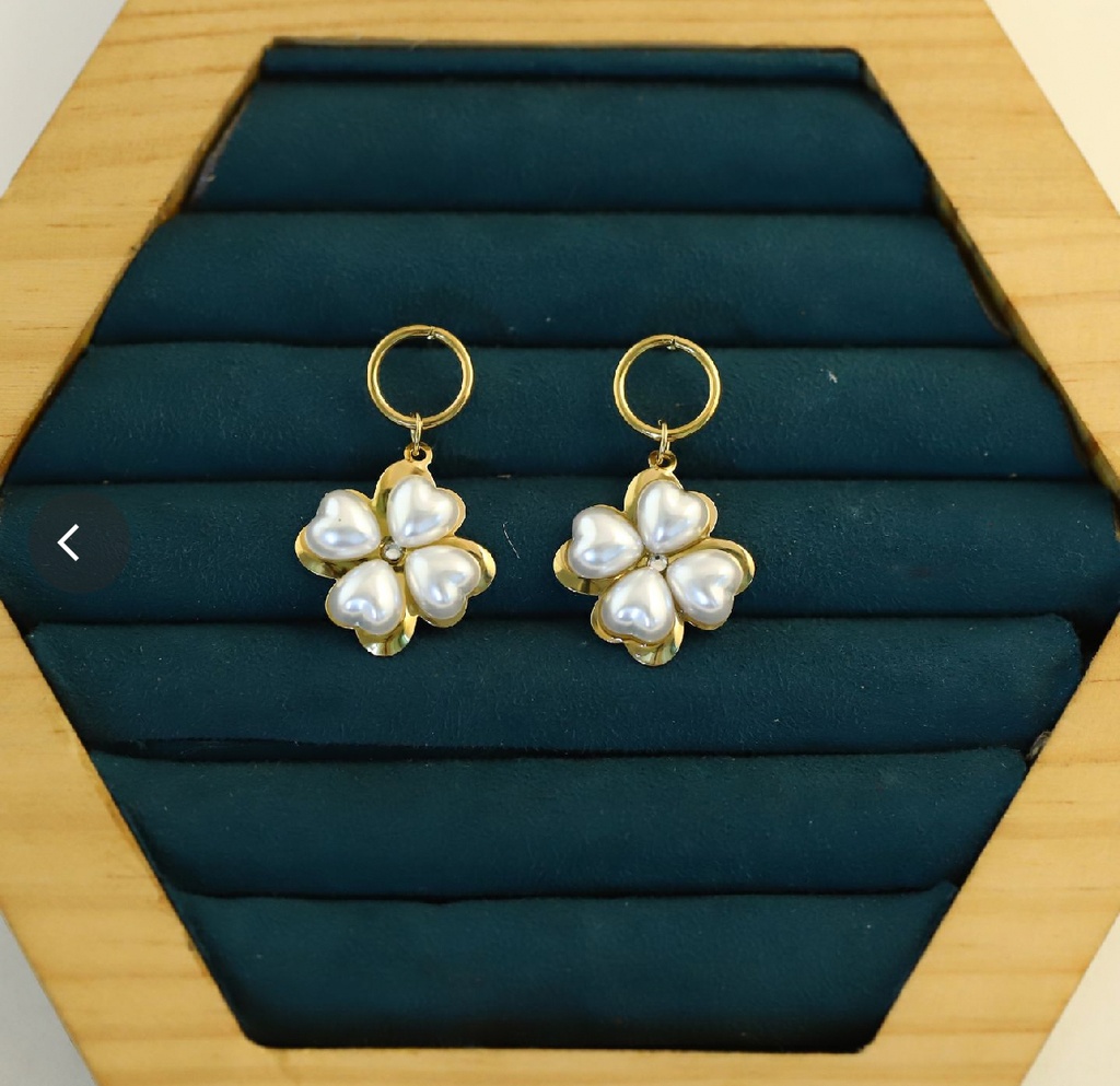 22K Gold-Plated Four-Leaf Clover Earrings