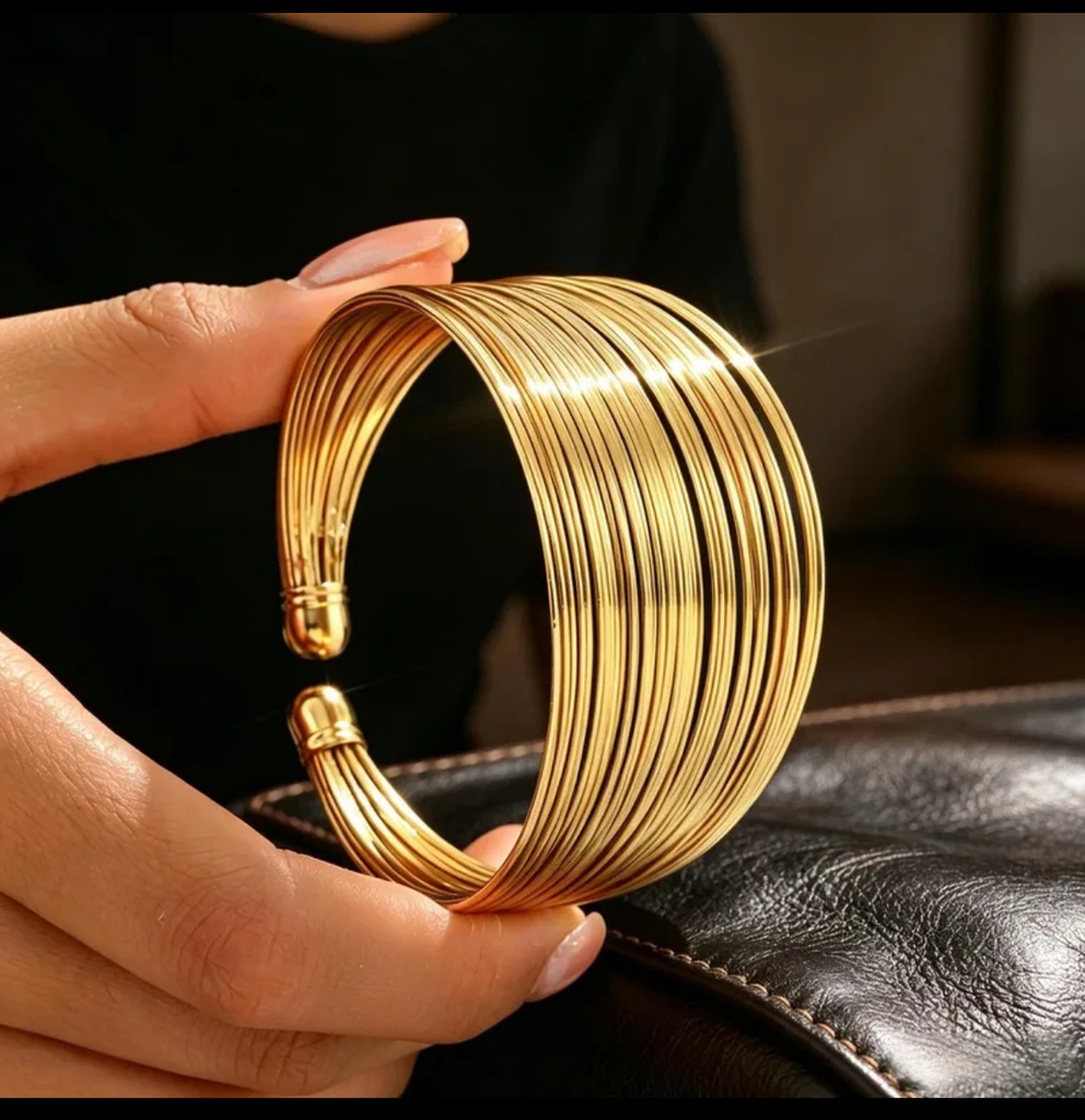 Stoving Varnish - Gold Alloy - Stretch Adjustable Bracelet Bangle