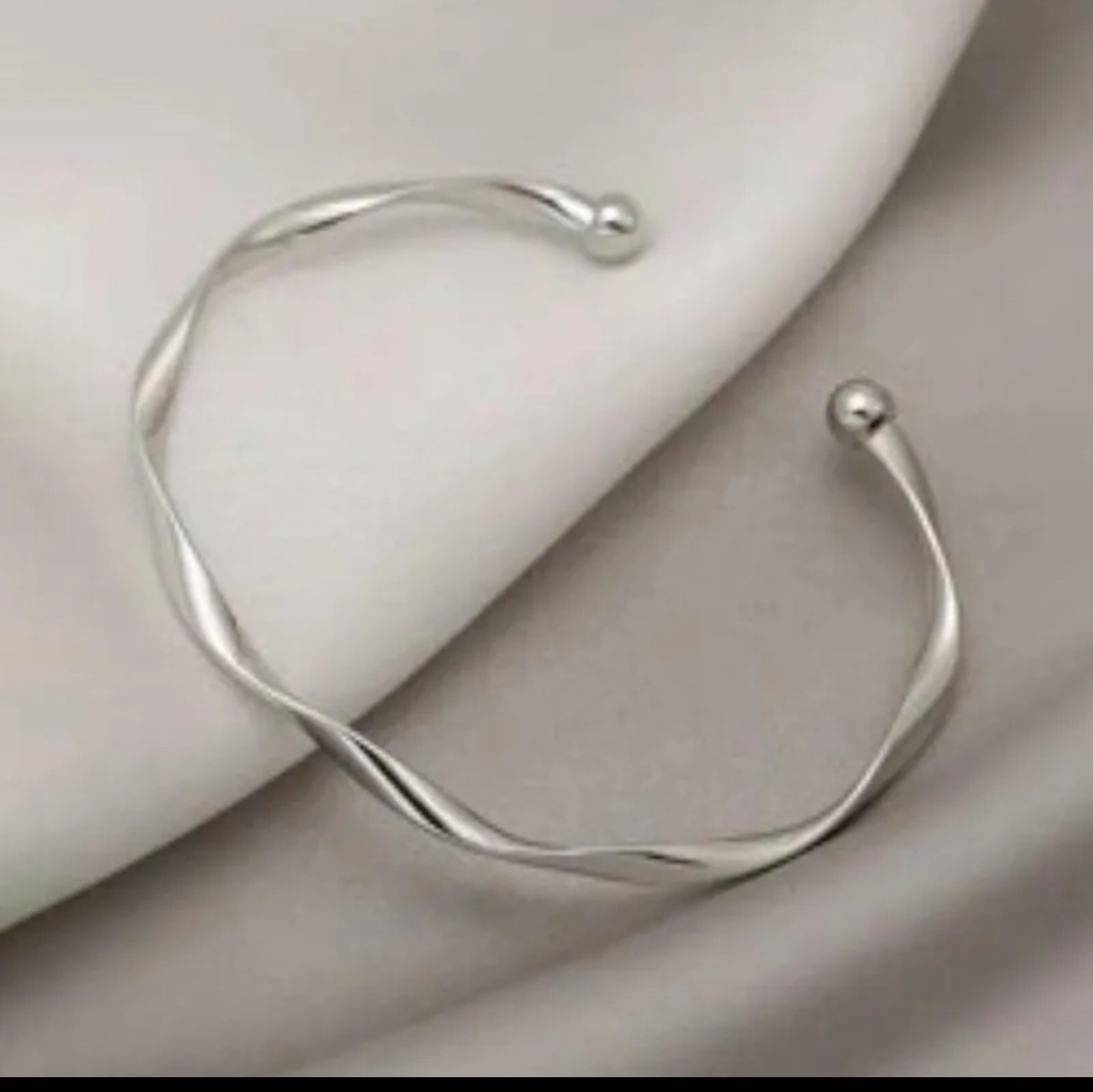 Electroplated Twisted Bangle Stylish Bracelet
